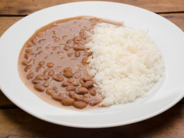 Arroz e feijão