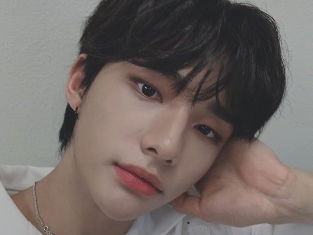 Hyunjin (STRAY KIDS)