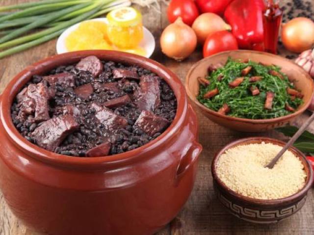 Uma boa feijoada não tem pra ninguém