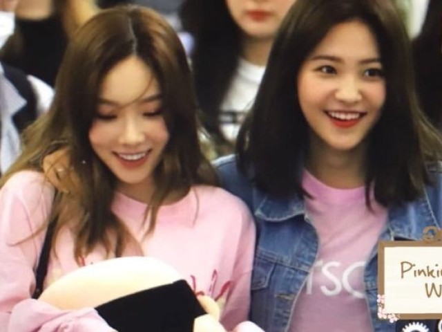 taeyeon (solo) + yeri (rv)