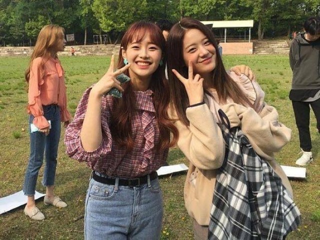 chuu (loona) + gyuri (fromis)