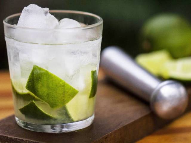 CAIPIRINHA