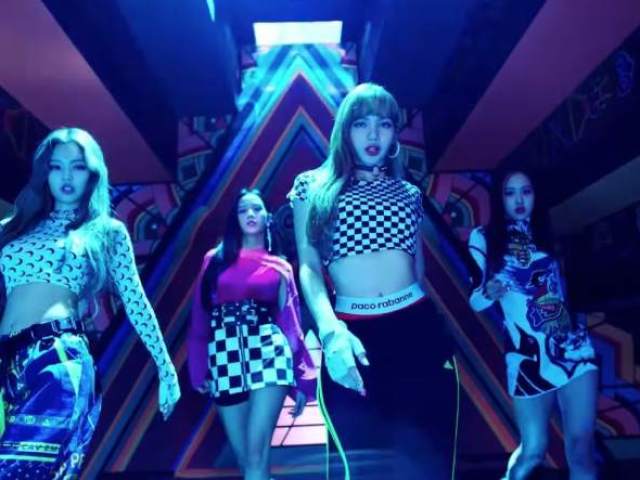 algo como ddu du ddu du (girl crush)