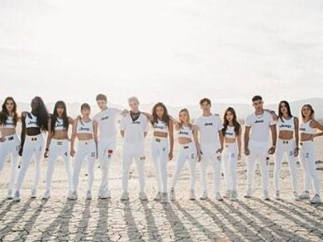 SO DE NOW UNITED