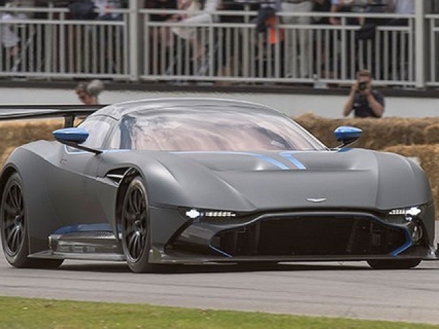 aston martin vulcan