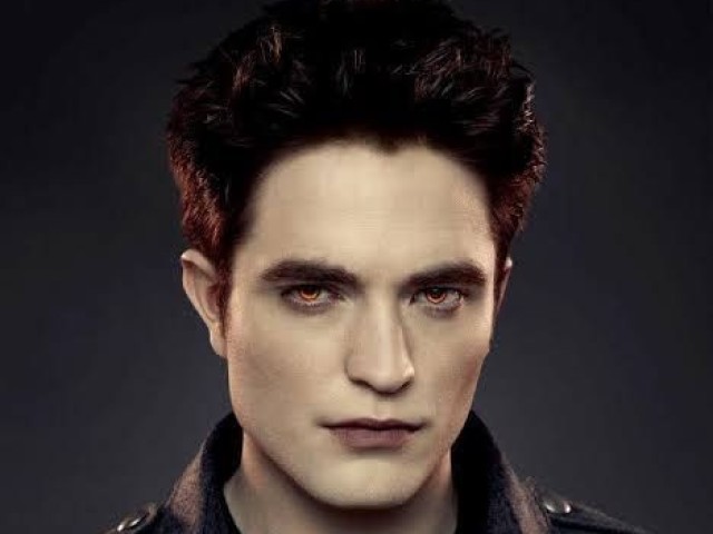 Edward Cullen sendo interpretado por Robert Stewart