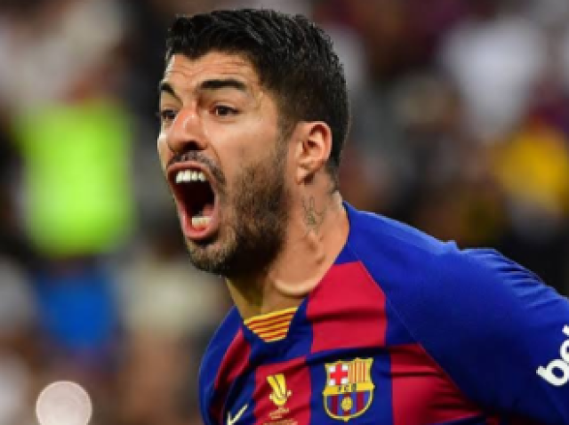 Você seria o Suarez!