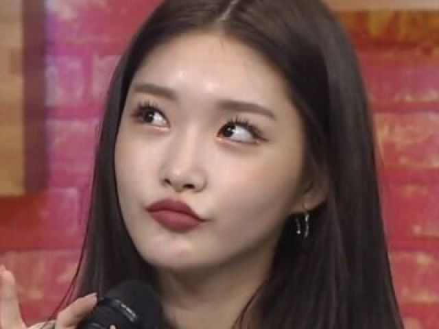 ღO quanto você conhece grupos de K-pop?