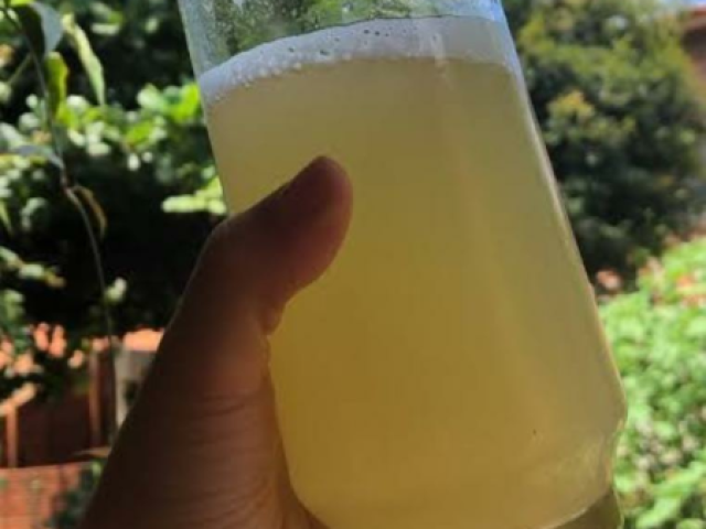 Suco de abacaxi