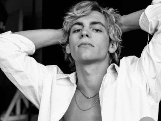 Ross lynch