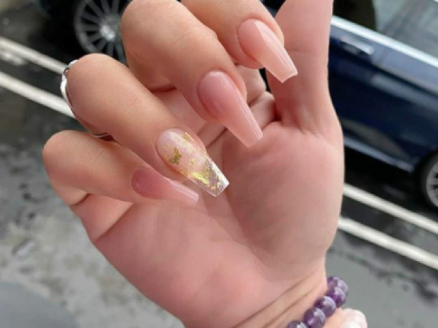 Que tipo de unha decorada combina com você?