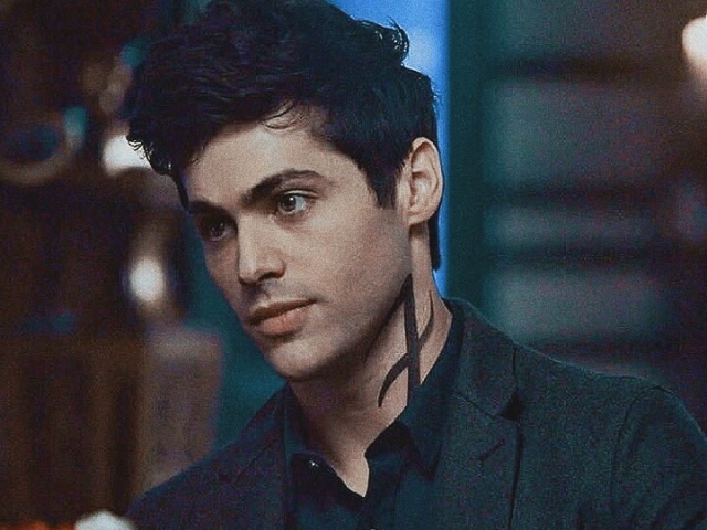 Alec Lightwood