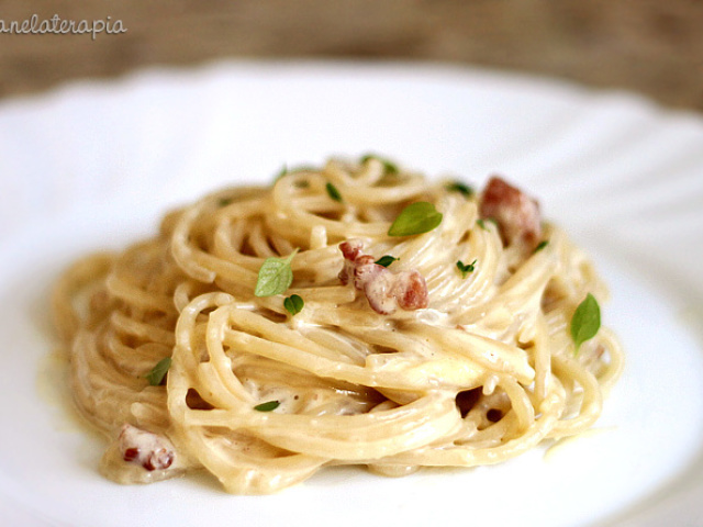 espaguete a carbonara