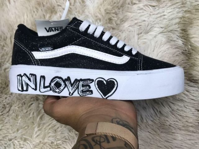 Esse vans bem do jeito que eu gostooo!!!!!!!!!!!