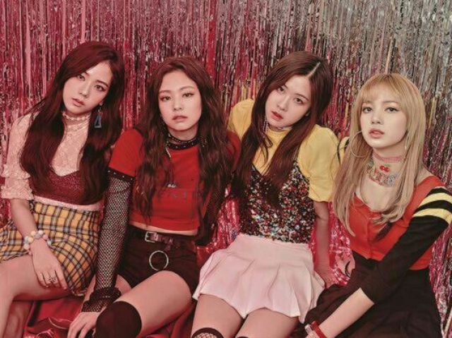 Monte o seu dia no shopping e descubra quem do BlackPink iria com você!