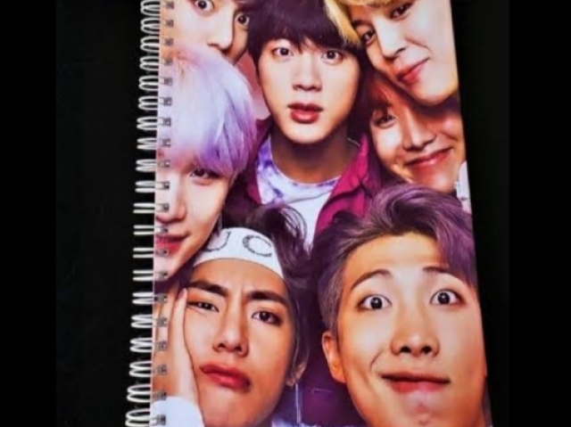 CADERNO DO BTS