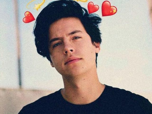 Cole Sprouse (jughead)...