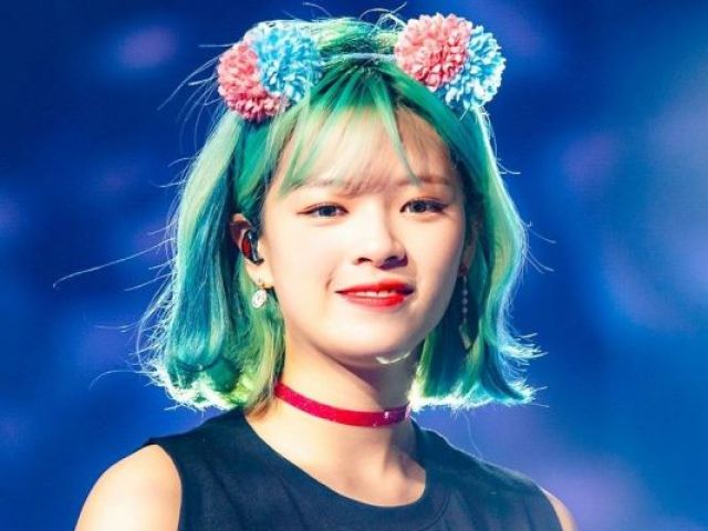 Jeongyeon.