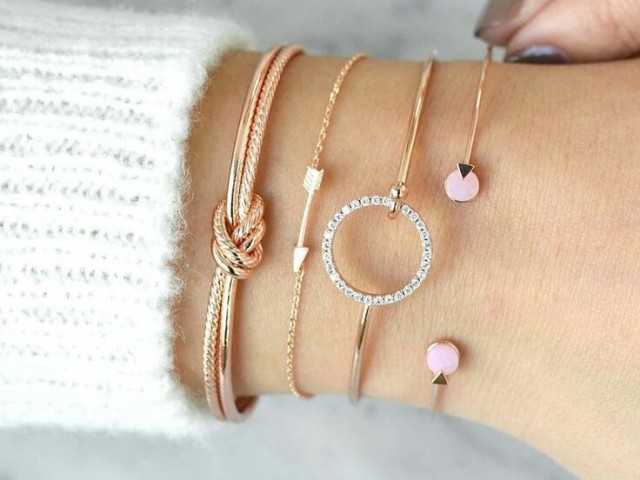 Aah que lindoo♥
(Pulseira para Sofia)