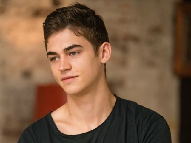 Hero fiennes tiffin