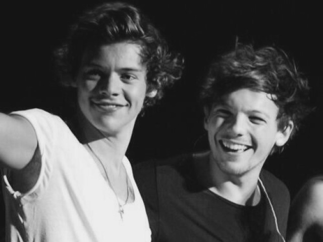 Larry ( Harry e Louis)