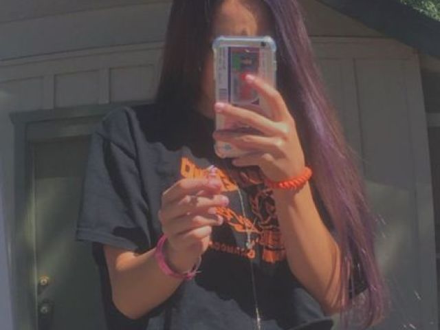 E-girl