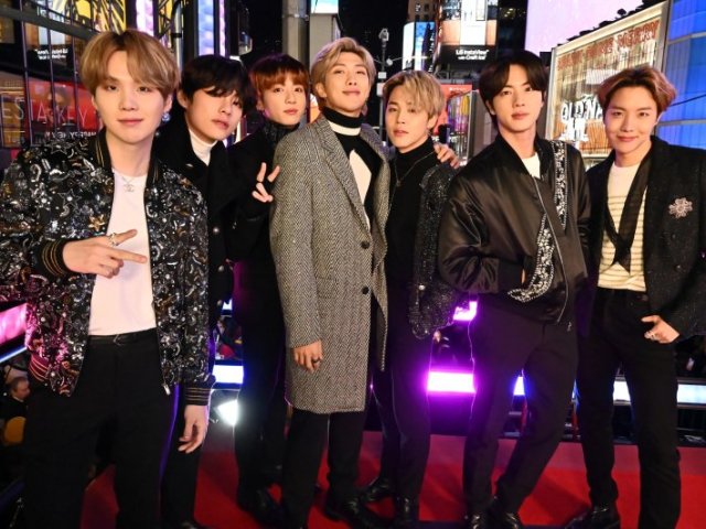 Monte o seu encontro perfeito e descubra quem do BTS te convidaria para ele!