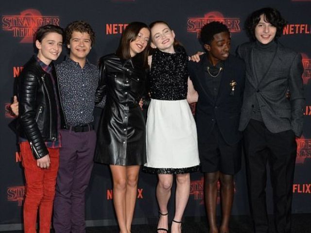 David Harbour,Wionna Hidder,Joe Keery,Maya Hawke,Priah Freuguson e Nataia Dyer