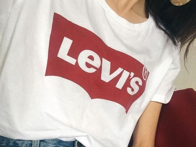 Levis