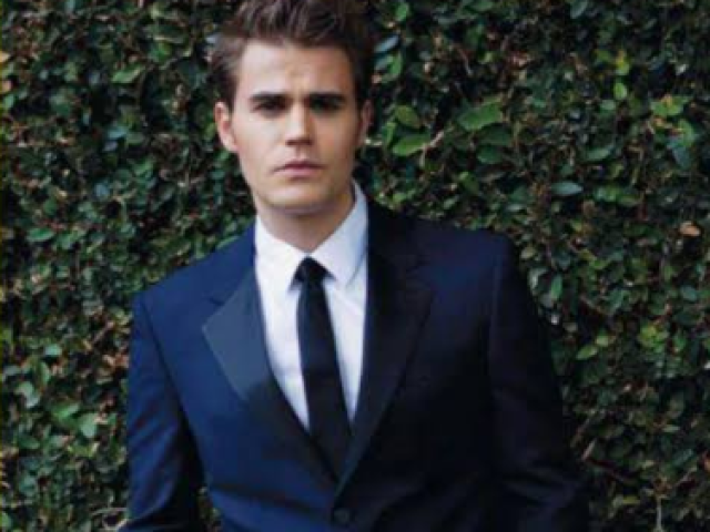 Stefan Salvatore 
( Diário de um vampiro)