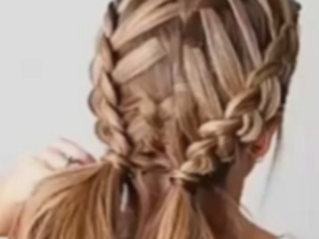 👱♀️