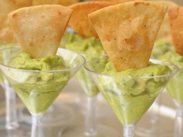 Nachos com guacamole