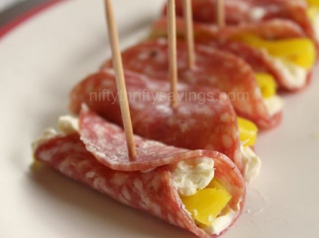 Salami recheado com Cream Cheese