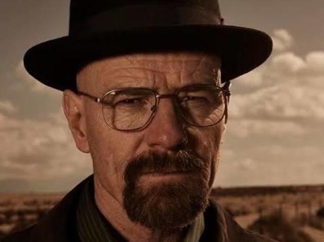 Walter White, porque ele é a mente brilhante por trás dos planos, sempre um passo a frente de seus inimigos.