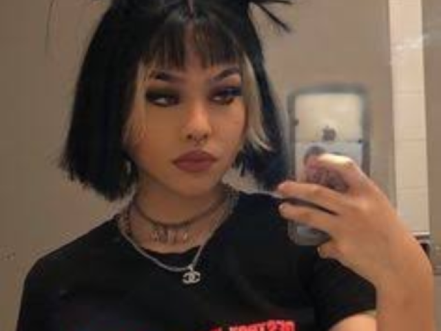 E-girl