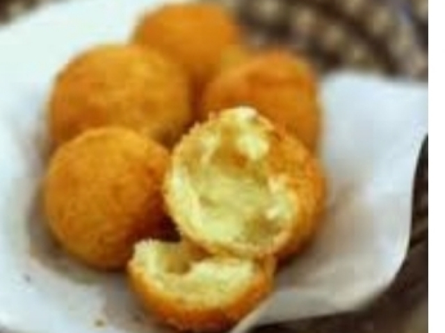 Bolinha de queijo