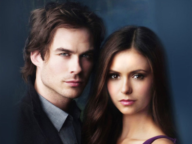 Elena e Damon