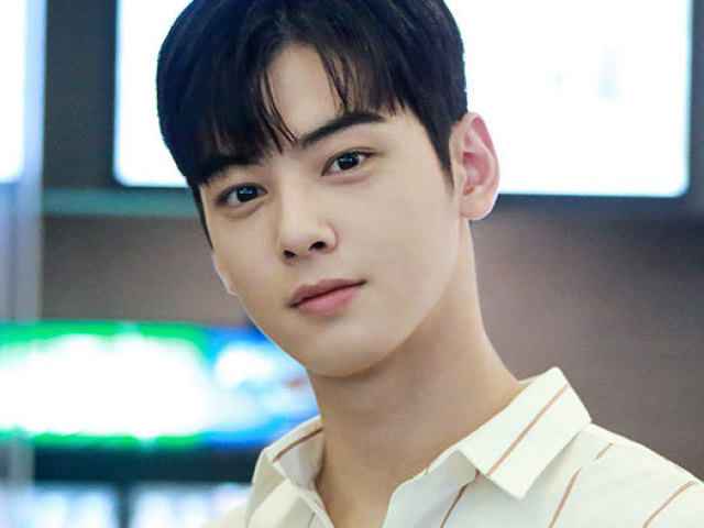 Cha Eun Woo