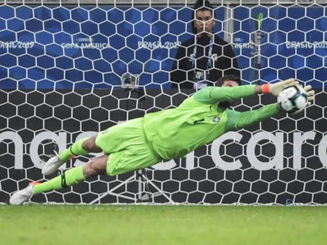 foi o goleiro do torneio,e indicado a revelacao no brasileirao