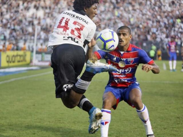 foi o revelacao do ano, foi o fez 10 gols deu 8 assist,e foi o indicado no premio puskas,alem de ser o 3 melhor jogador do brasileirao