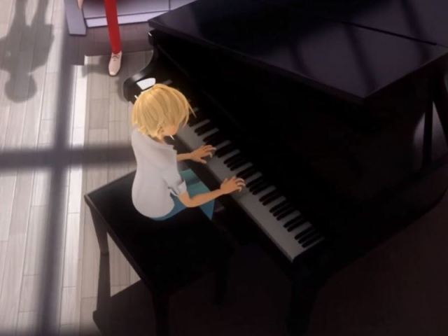 toca piano