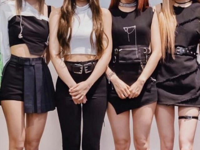 Ou esses look do BLACKPINK