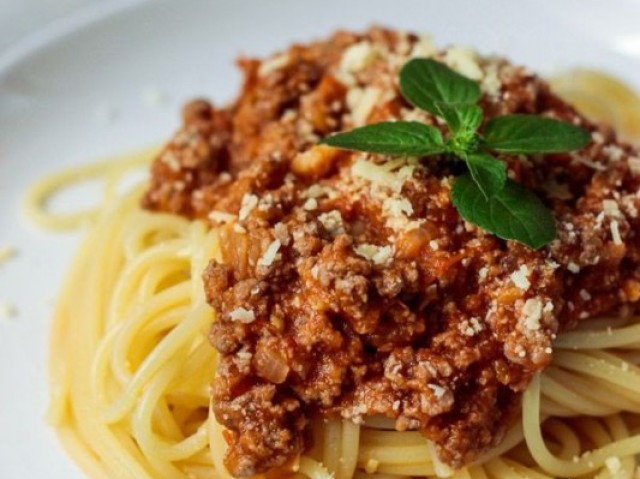 Macarrão a bolonhesa