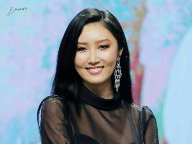 Ahn Hye-jin (Hwasa)