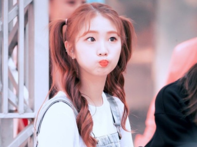 Yeojin * grupo loona