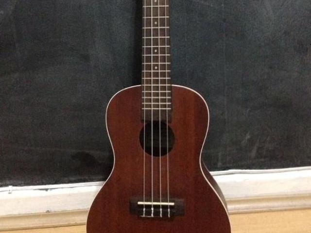 Ukulele