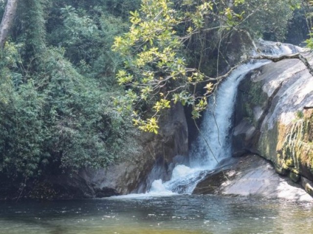 Uma cachoeira amo a natureza💚