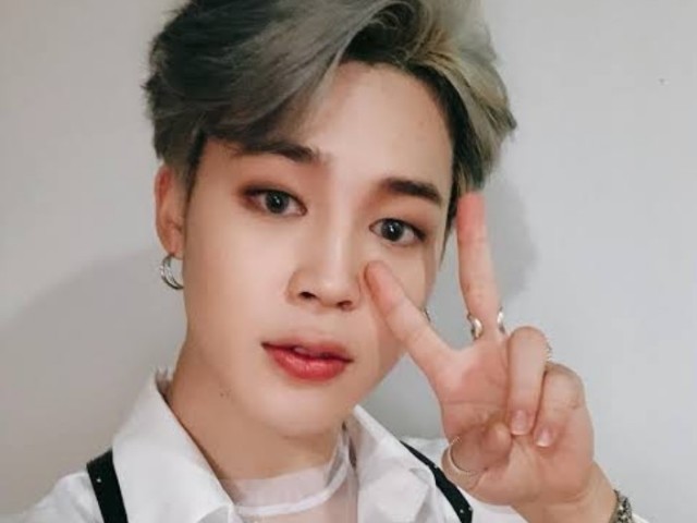 Jimin
(Meu bias,lindo e maravilhoso)