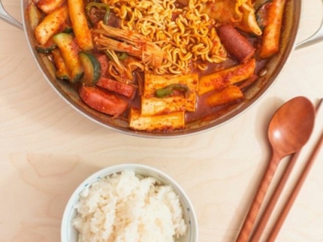 Budae Jjigae