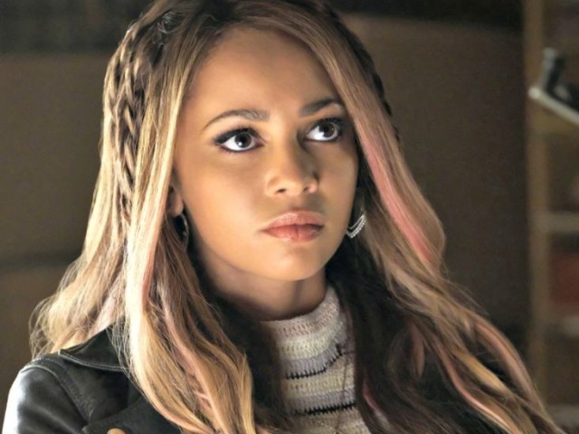 Toni Topaz